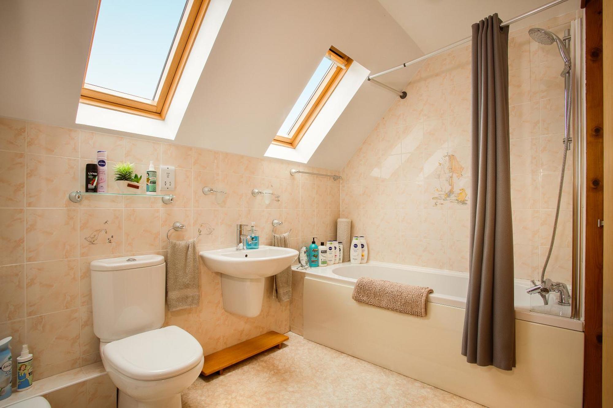 Beechwood Lodge Guesthouse Alness Exteriör bild